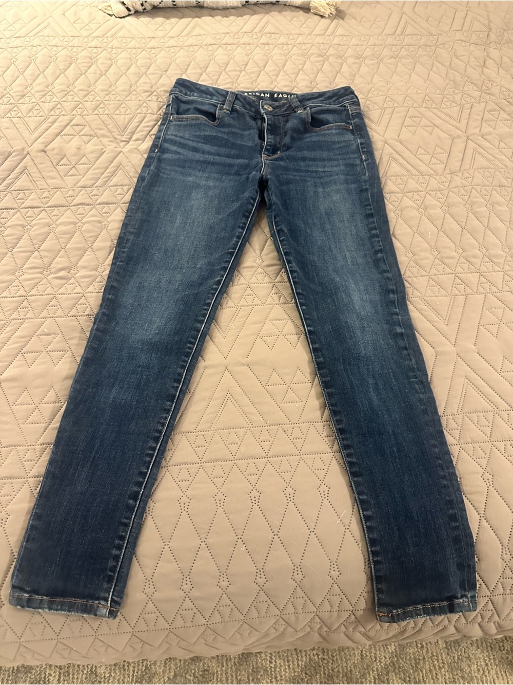 American Eagle Outfitters Women's Medium Blue Stretch Skinny Jeans